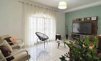 Imagem 2: Casa - venda - 4 quartos - jardim São Francisco - com 250 metros quadrados área total