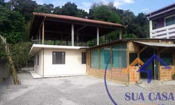 Imagem: Casa para venda possui 200 metros quadrados