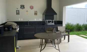 Imagem 5: Casa de condomínio sobrado para venda possui 420 metros quadrados com 4 quartos