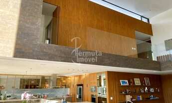 Imagem 3: Casa à venda com 535 m²; 5 suítes, lareira, cozinha, sala de estar e 6 vagas de garagem no