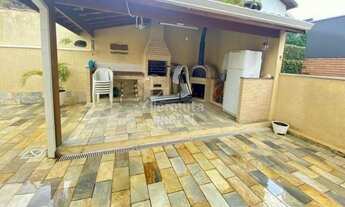 Imagem 3: Casa para venda com 287m², 3 dormitórios, 2 suítes, 4 vagas e piscina no Residencial 04 e