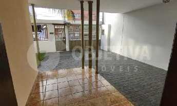 Imagem 7: Casa para aluguel, 3 quartos, 1 suíte, 4 vagas, MARTINS - UBERLANDIA/MG