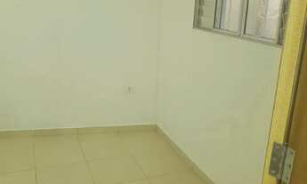 Imagem 6: Aluga casa fundo