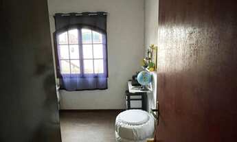 Imagem 7: Vendo Excelente Casa Colonial, Pronta para Morar no bairro Vila Capri - Araruama/RJ