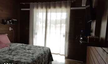 Imagem 5: Sobrado na praia