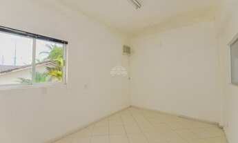 Imagem 6: Casa para venda tem 350 metros quadrados com 3 quartos em Vista Alegre - Curitiba - PR