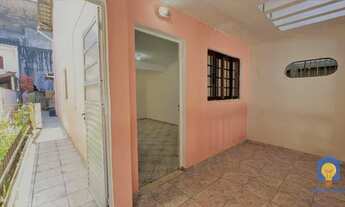 Imagem 6: Casa com 2 dorms para Alugar, 150 m², 3 vagas cobertas, por R$ 1.950/mês - Jardim América