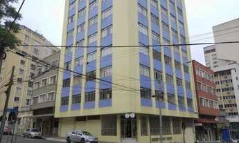 Imagem: Apartamento com 3 quartos para alugar por