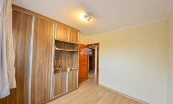 Imagem 2: Apartamento para venda possui 98 metros quadrados com 3 quartos em Água Verde - Curitiba