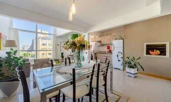 Imagem: Apartamento duplex 2 dorm no Centro Histórico