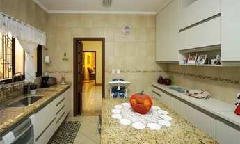 Imagem 6: Casa para venda com 450 metros quadrados com 2 quartos em Jardim Silveira - Barueri - SP