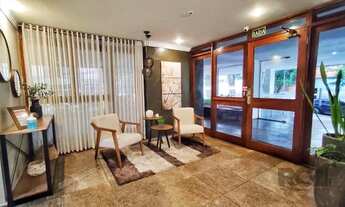 Imagem 2: ÓTIMA Cobertura no Bairro Petrópolis na Av: Iguaçu 350, com 210.14m área privativa, 3 dorm