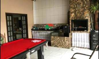 Imagem 4: Casa para venda possui 155 metros quadrados com 3 quartos em Lídia Duarte - Camboriú - SC