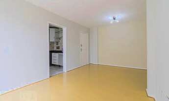 Imagem 3: Apartamento para Aluguel - Água Verde, 3 Quartos, 67 m2