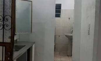 Imagem 3: Casa 700,00 Alvorada 1 solteiro/casal no máximo 1 filho