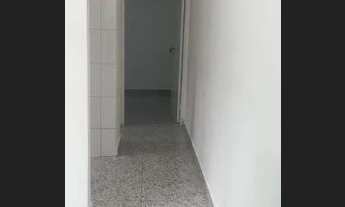 Imagem 3: Casa com 1 dormitório para alugar por R$ 800,00/mês - Jardim Record - Taboão da Serra/SP