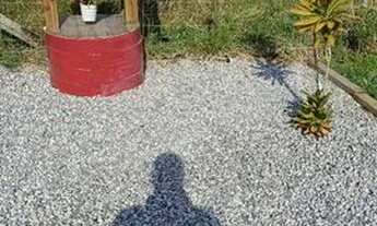 Imagem 2: Casa mobiliada com piscina