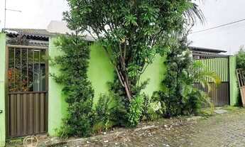 Imagem: Casa à venda em Camaçari/BA