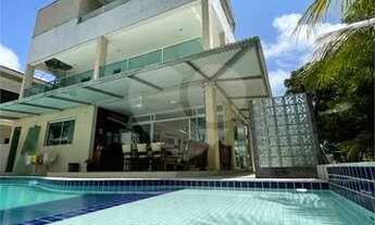 Imagem: Casa em condominio com 5 suítes, 450 m²