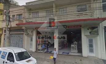 Imagem: Prédio comercial na rua da Mooca