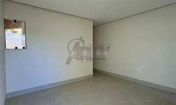 Imagem 3: Casa térrea à venda em bairro tranquilo