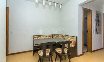 Imagem 3: Apartamento semimobiliado com excelente localização, com fácil acesso ao Zaffari, Farmácia