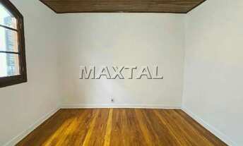 Imagem 4: Terreno comercial com 280 metros de área total, para construção de prédios médios.