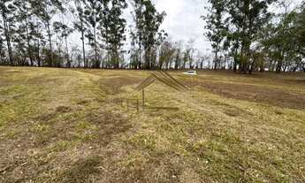 Imagem 6: Oportunidades de terreno com 500 m² no Ninho Verde 1, local tranquilo e fácil acesso