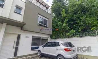 Imagem: Casa impecável e mobiliada, com 3 niveis