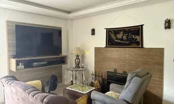 Imagem 3: Casa de alto padrão com 4 suítes e piscina aquecida na Cachoeira do Bom Jesus REF: 371