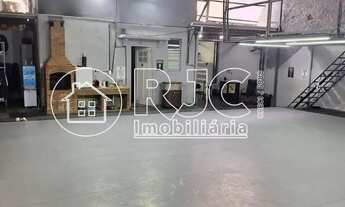 Imagem 3: Imóvel para venda tem 204 metros quadrados com 4 quartos em Praça da Bandeira - Rio de Jan