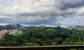 Imagem: Cobertura nova no Morro da Glória, linda