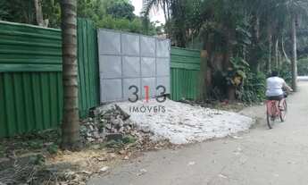 Imagem 4: Terreno de 1838m2 sendo 250 planos e o restante um pouco ingreme Terreno comercial industr