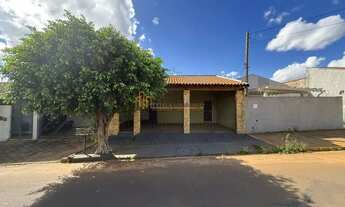 Imagem 2: CASA NO JARDIM AMÉRICA