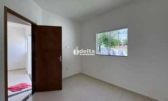 Imagem 12: Casa residencial disponível para venda no bairro Shopping Park em Uberlândia-MG
