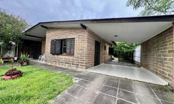 Imagem 3: Casa de pedra à venda em Imbé, Centro - Piscina, pátio e Espaço Gourmet REF: 5558