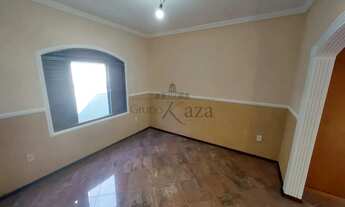 Imagem 6: Casa Sobrado - Bosque dos Eucaliptos - 5 Dormitórios - 325m²