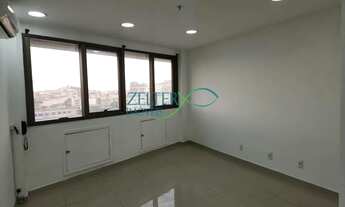 Imagem 4: Sala Comercial no Punto Offices com Vaga e Ar-Condicionado