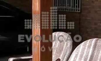 Imagem 4: Casa à Venda com Piscina e Espaço Gourmet no Bairro Passa Vinte Palhoça/SC