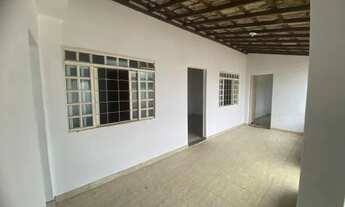 Imagem: Alugo casa 2 quartos bairro Várzea Sete