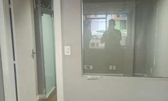 Imagem 4: FIT | Loja | Rua Tenente Cel. Cardoso | Centro | Ótima localização!