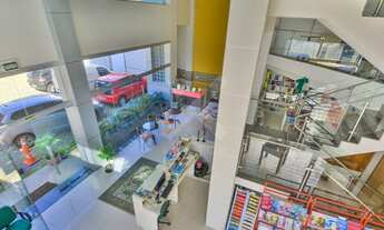 Imagem 2: PORTO ALEGRE - Prédio Inteiro - Santana