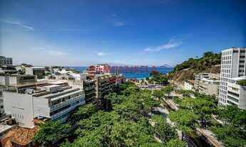 Imagem 3: Cobertura Frontal ao mar do Leblon, 4 quartos, 2 suítes, 2 vagas, terraço área nobre Leblo