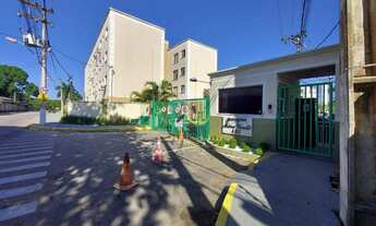 Imagem 2: Apartamento com 2 dormitórios à venda, 50 m² por R$ 120.000,00 - Jardim Mariléa - Rio das