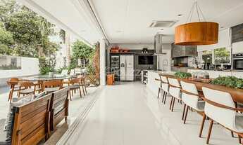 Imagem 7: Casa Alto Padrão de 4 suítes em Jurerê - Florianópolis/SC