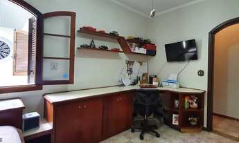 Imagem 5: Casa para venda tem 198 metros quadrados com 3 quartos em Jardim Aeroporto - Lins - SP