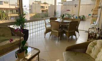 Imagem 2: Cobertura linear de 3 quartos, sendo dois suítes