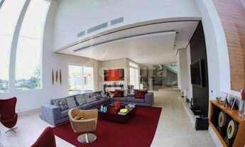 Imagem: Casa para venda com 2700m², 5 suítes