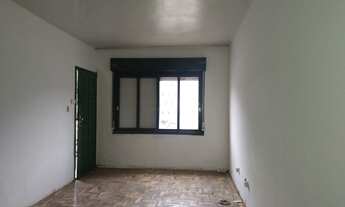 Imagem 7: Casa para venda possui 180 metros quadrados com 3 quartos em Centro - Pelotas - RS