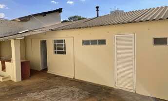 Imagem: Alugo casa no centro